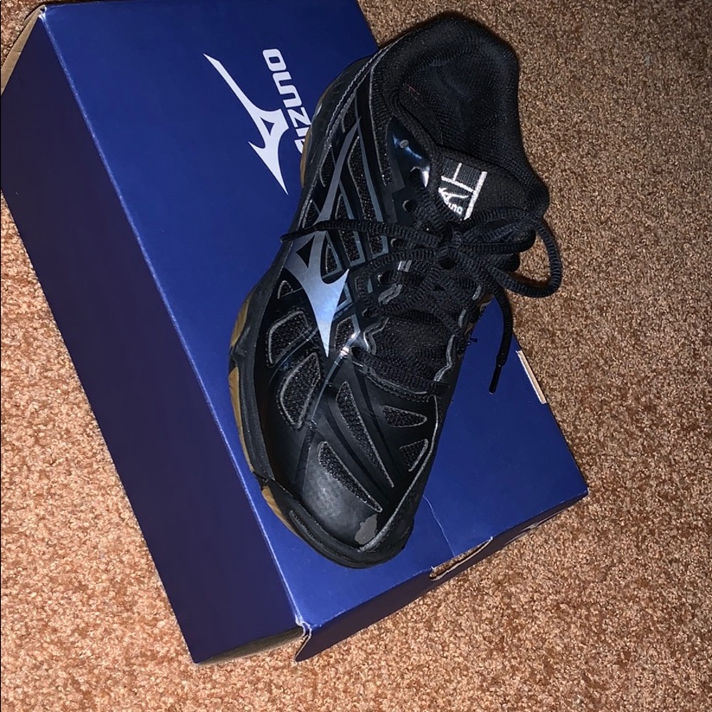 Volleyball shoes. Still good condition. Few scuffs